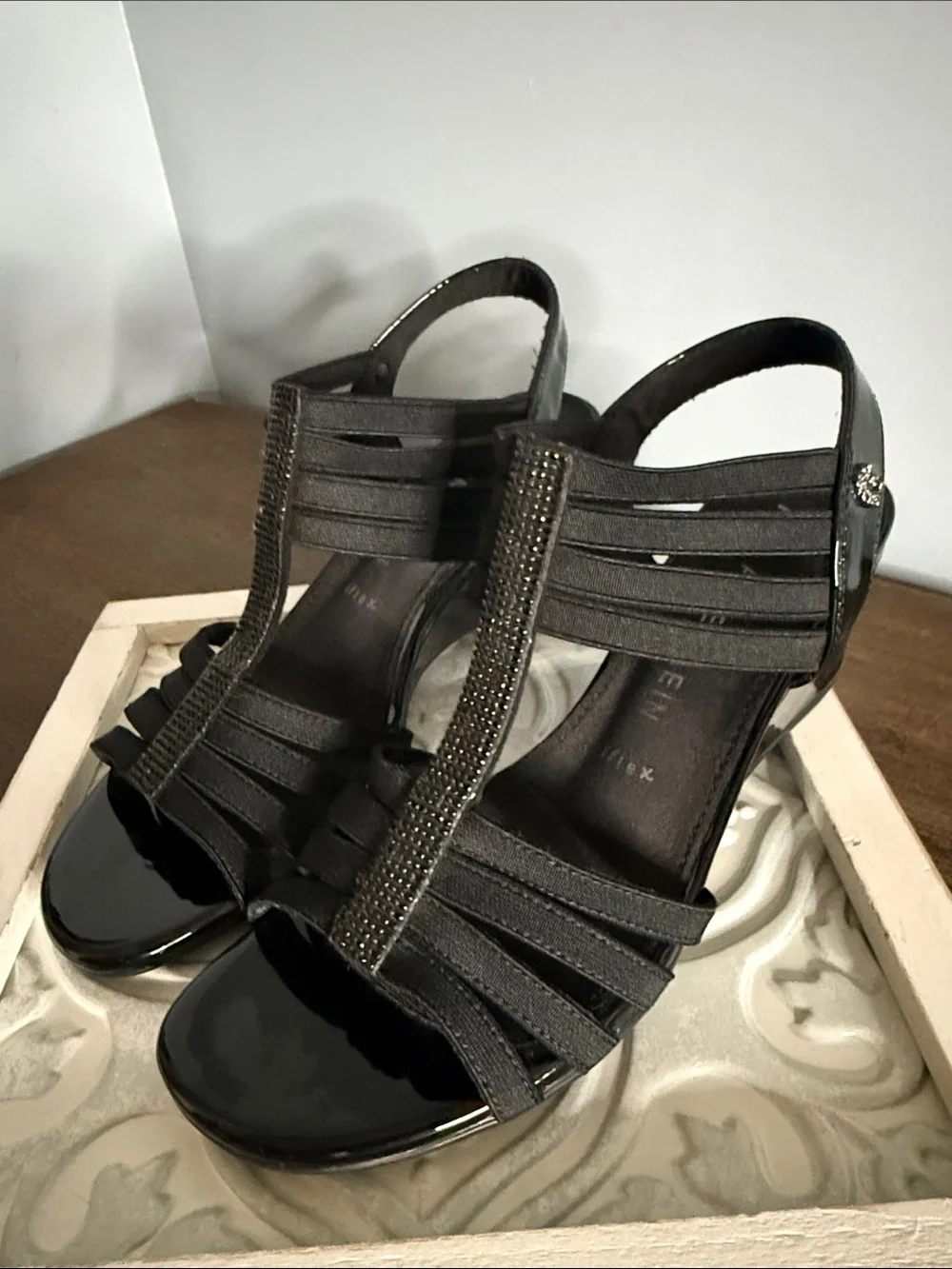AK Anne Klein iFlex Wedge Sandal